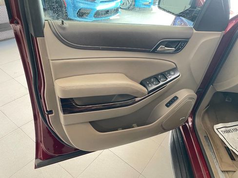 Used 2016 GMC Yukon SLT w/ HD Trailering Package image 15