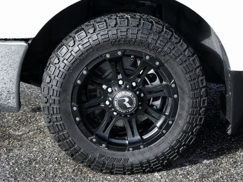 Used 2021 Nissan NV 3500 SL image 43