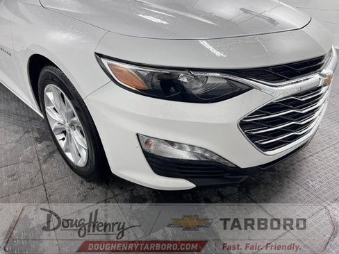 Used 2024 Chevrolet Malibu LT FWD image 9