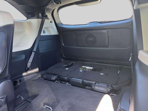 Certified 2025 Toyota Sienna Limited AWD/4WD image 17