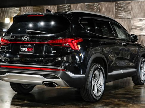 Used 2021 Hyundai Santa Fe SEL w/ Convenience + Premium Package AWD/4WD image 10