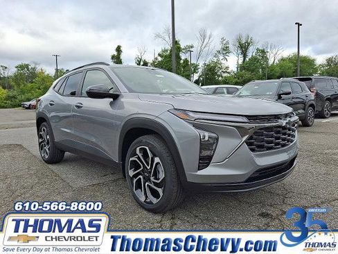 New 2025 Chevrolet Trax RS w/ Driver Confidence Package image 1