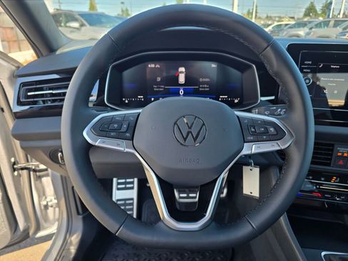 New 2025 Volkswagen Jetta Sport image 18