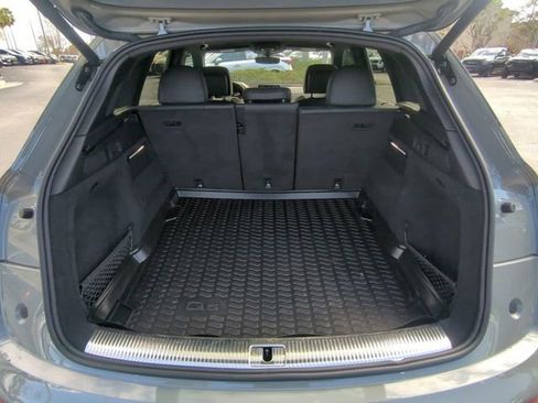 Used 2020 Audi SQ5 Prestige image 14