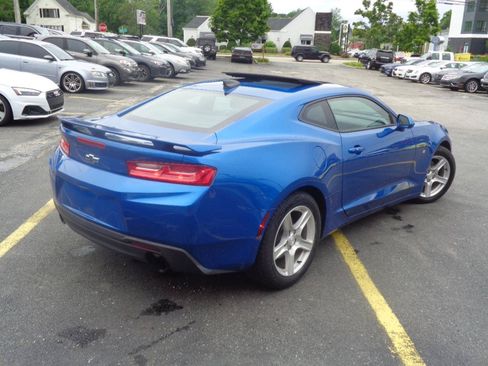 Used 2017 Chevrolet Camaro LT RWD image 2