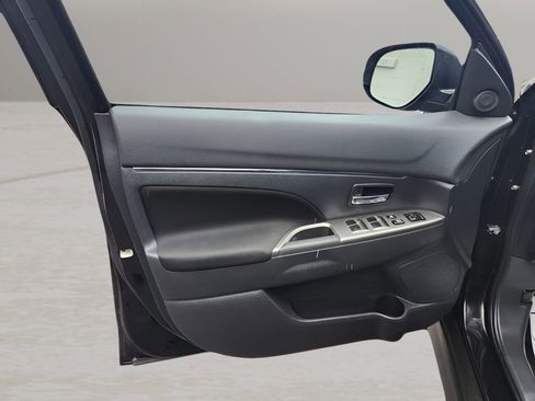 Used 2021 Mitsubishi Outlander Sport SE image 21