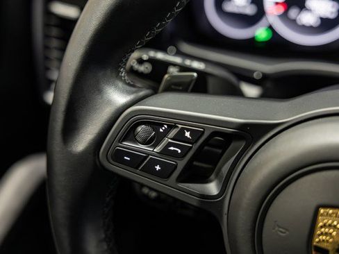 Used 2022 Porsche Cayenne Turbo GT image 22