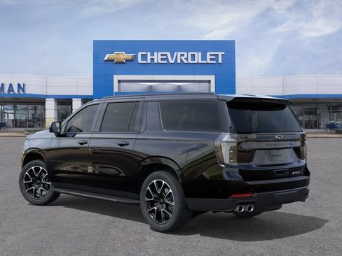 New 2026 Chevrolet Suburban RST w/ Comfort Package AWD/4WD image 3