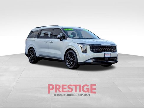 Used 2025 Kia Carnival SX Prestige FWD image 5