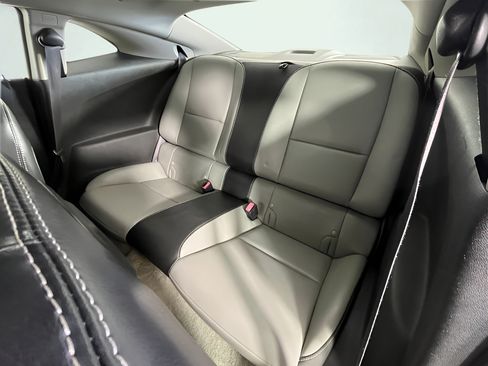Used 2013 Chevrolet Camaro LT RWD image 11