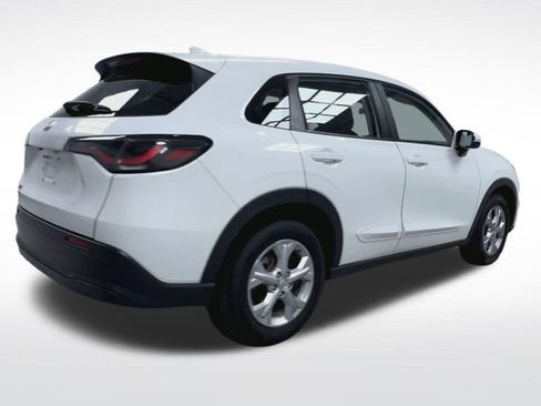 Used 2024 Honda HR-V LX image 11