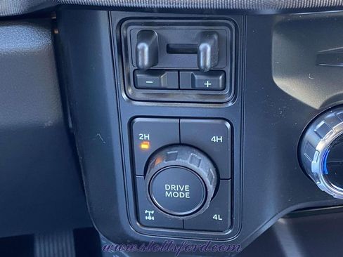 New 2026 Ford F250 Platinum w/ FX4 Off-Road Package AWD/4WD image 30
