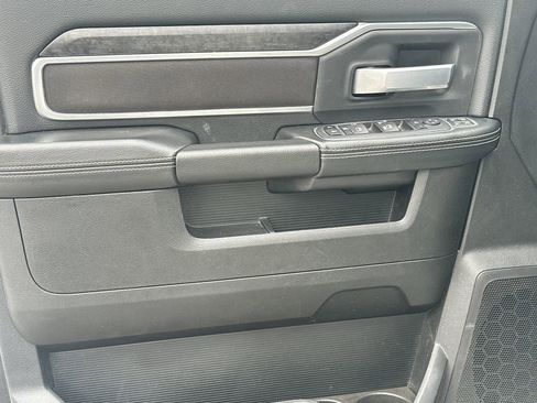 Used 2024 RAM 3500 Big Horn image 10