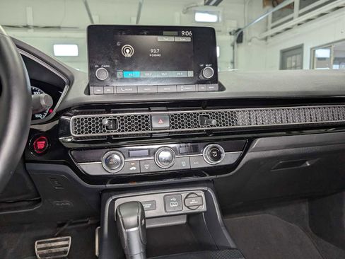 Used 2023 Honda Civic Sport image 31