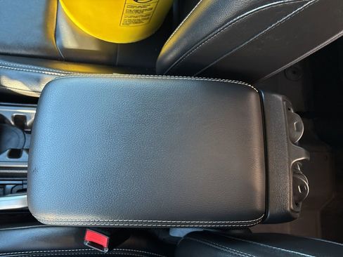 Used 2023 Jeep Wrangler Sahara w/ Cold Weather Group image 39