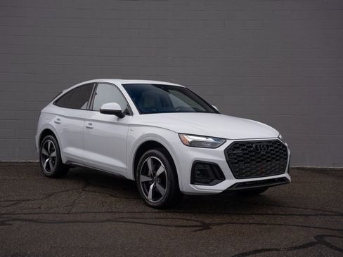 Used 2023 Audi Q5 2.0T Premium Plus w/ Premium Plus Package image 9