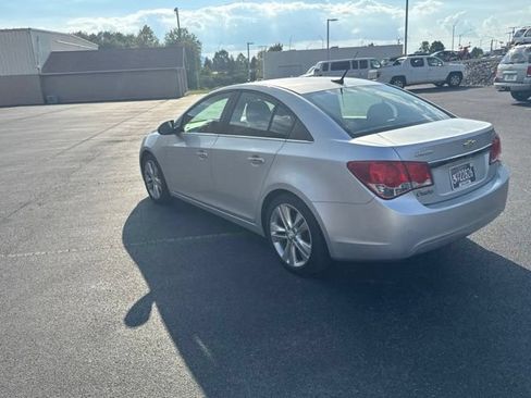 Used 2011 Chevrolet Cruze LTZ FWD image 7