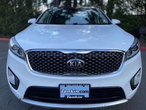 Used 2016 Kia Sorento SX image 8