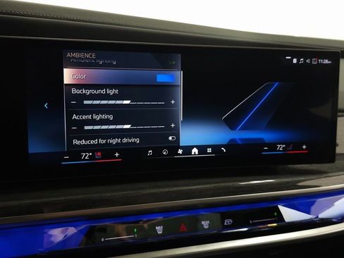 Used 2025 BMW 760i xDrive w/ Executive Package image 35