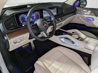 New 2026 Mercedes-Benz GLS 580 GLS 580 video 3