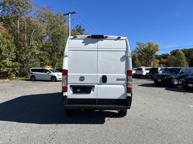 New 2026 RAM ProMaster 3500 w/ Premium Convenience Group FWD image 3