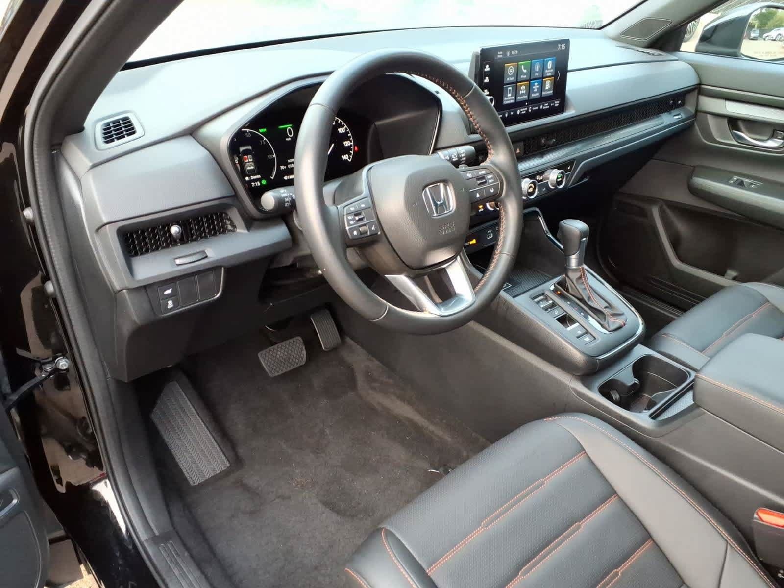Used 2025 Honda CR-V Sport-L image 13