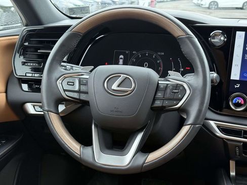 Used 2023 Lexus RX 350 Premium w/ Accessory Package image 9