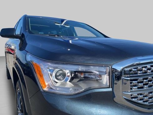 Used 2019 GMC Acadia Denali w/ Technology Package image 10