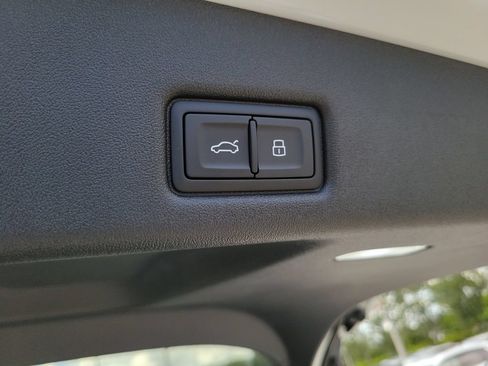 New 2026 Audi Q5 Premium AWD/4WD image 31