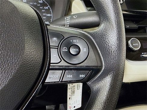 Certified 2023 Toyota Corolla LE image 14