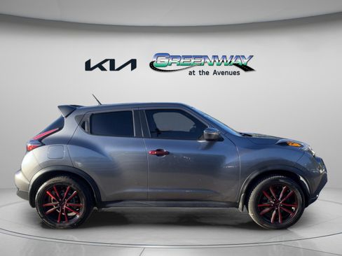Used 2015 Nissan Juke SV image 5