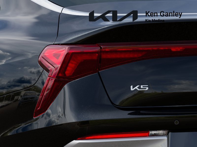 New 2026 Kia K5 LXS FWD image 11