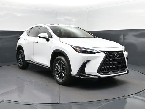 New 2026 Lexus NX 350 AWD image 9