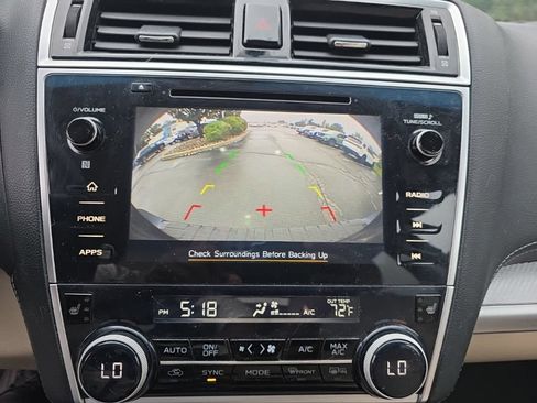 Used 2018 Subaru Outback 2.5i Premium AWD/4WD image 18