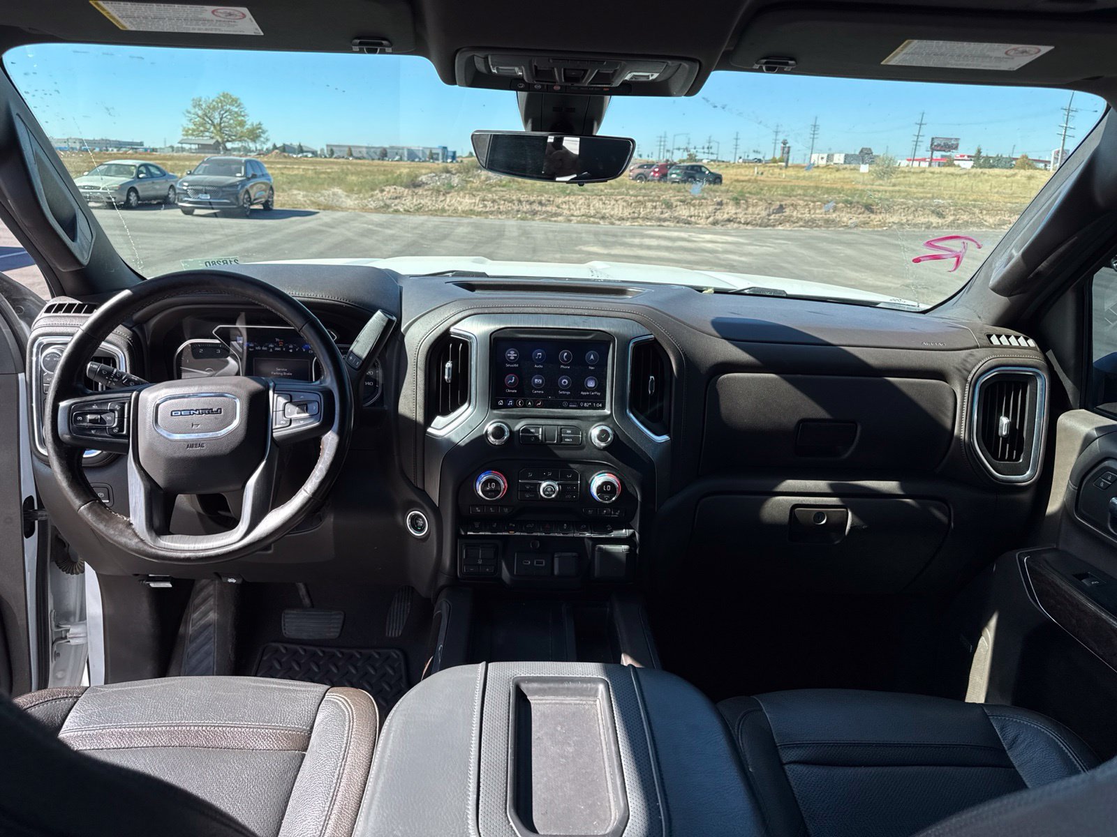 Used 2020 GMC Sierra 2500 Denali w/ Denali Ultimate Package AWD/4WD image 15