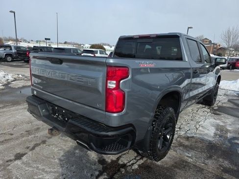Used 2020 Chevrolet Silverado 1500 LT Trail Boss image 5