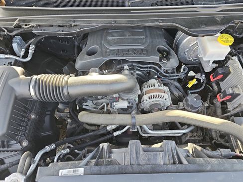 Used 2020 RAM 1500 Big Horn RWD image 32