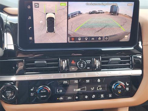 New 2026 Nissan Pathfinder Platinum image 12