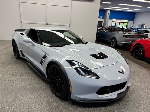 Used 2018 Chevrolet Corvette Grand Sport image 28