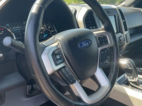 Used 2019 Ford F150 Lariat AWD/4WD image 27