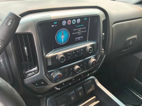 Used 2018 Chevrolet Silverado 1500 LT w/ All Star Edition AWD/4WD image 24