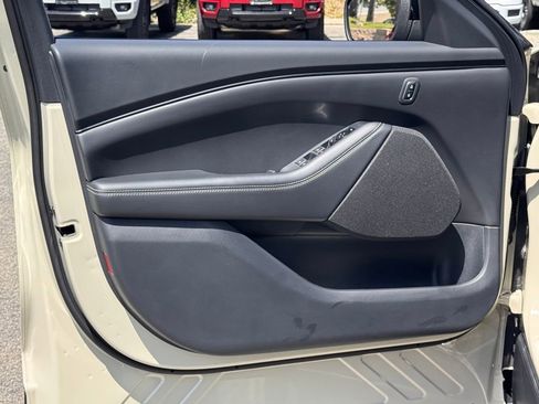 Used 2025 Ford Mustang Mach-E Select w/ Interior Protection Package RWD image 15