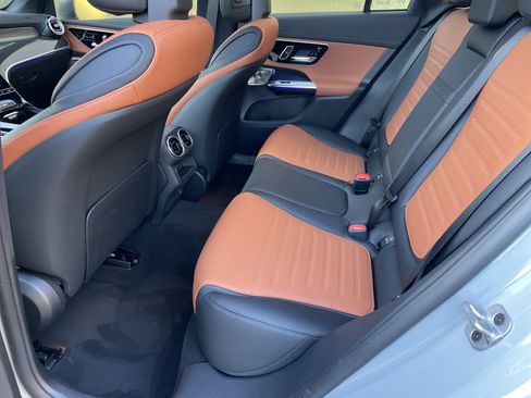 New 2026 Mercedes-Benz GLC 43 AMG 4MATIC image 36