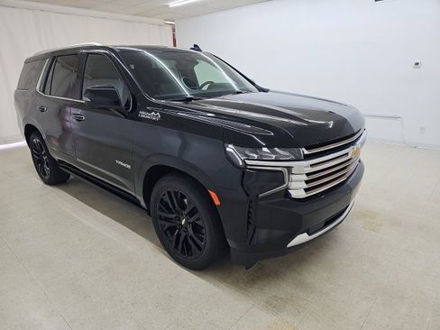 Used 2023 Chevrolet Tahoe High Country image 14