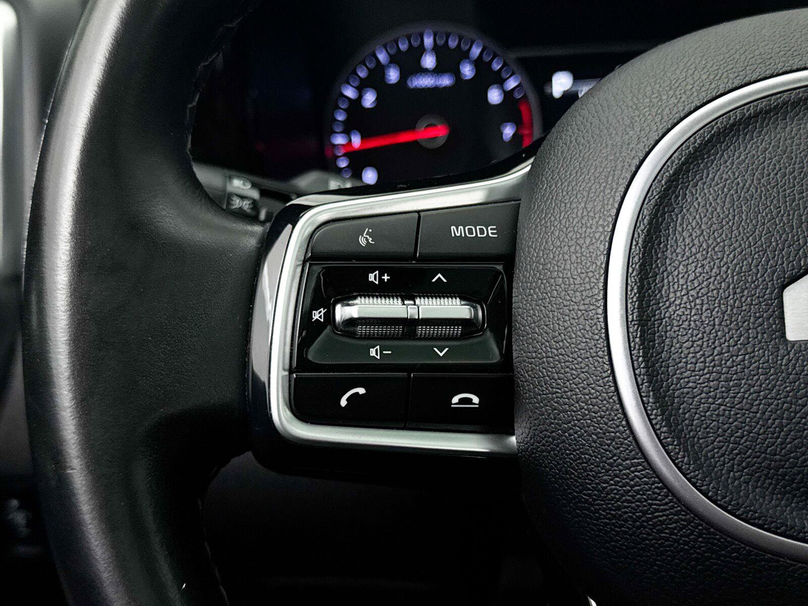 Used 2022 Kia Sorento SX FWD image 36