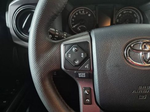 Certified 2023 Toyota Tacoma TRD Off-Road w/ Advanced Technology Package AWD/4WD image 19
