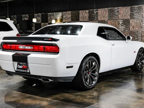 Used 2013 Dodge Challenger SRT8 Core image 8