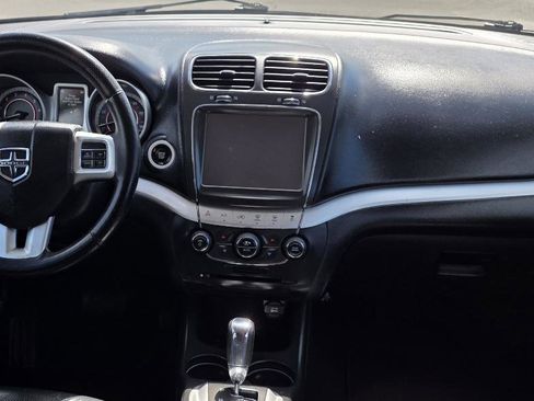 Used 2017 Dodge Journey GT image 19