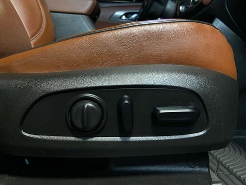 Used 2019 Chevrolet Traverse High Country image 42