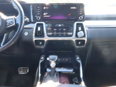 Used 2021 Kia Sorento SX FWD image 12